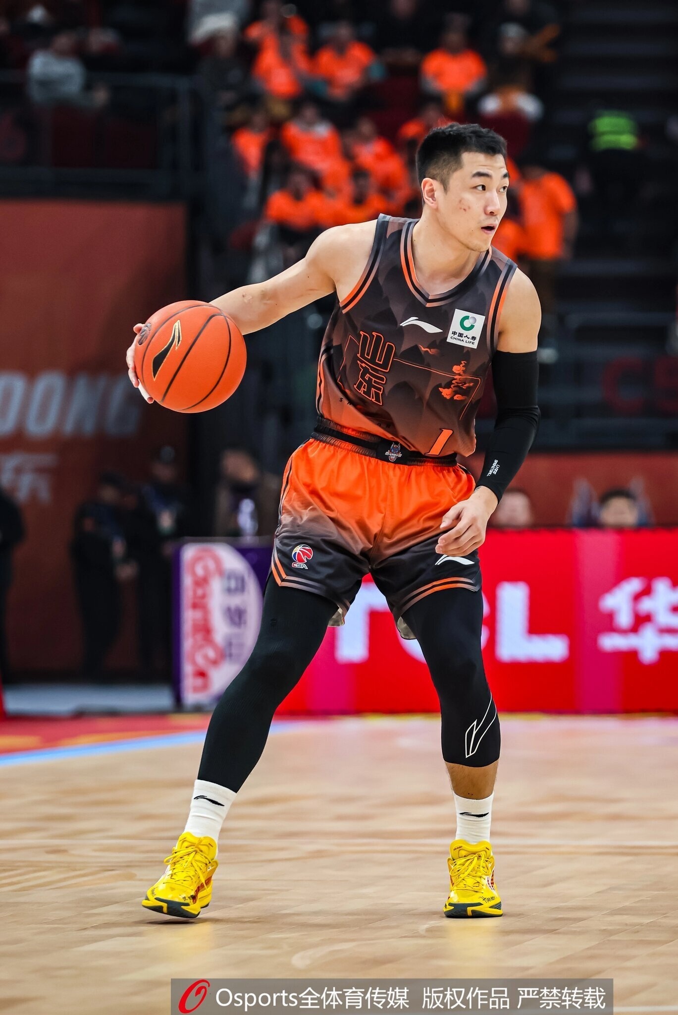 半岛体育APP-高诗岩：辽宁遇到了暂时的困难 希望大家对他们多一些包容和支持